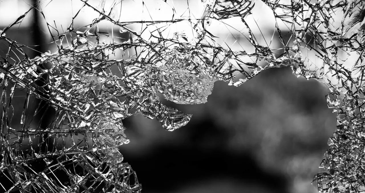 Auto Screen  Repair or Replacement